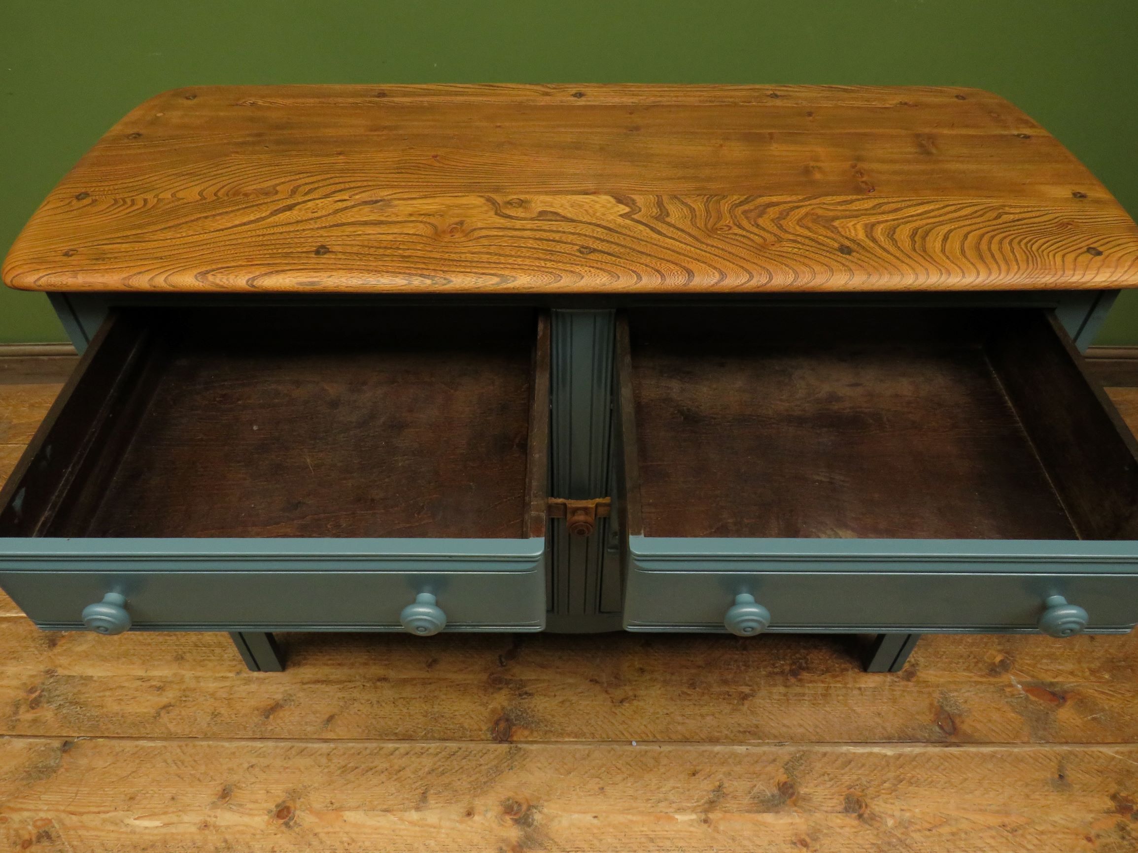 Buffet Ercol bleu vintage