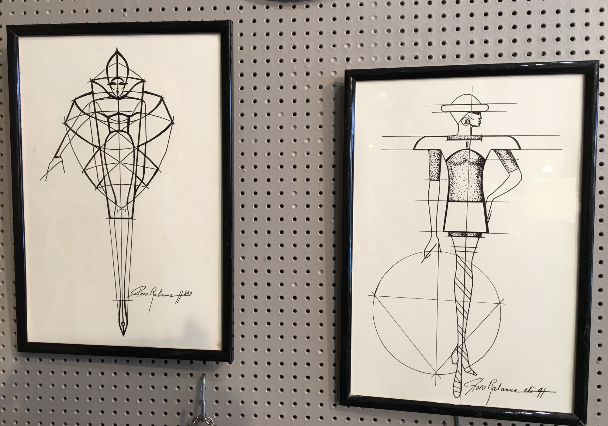 Illustration de mode de presse Paco Rabanne  -Hiver 94 - 95