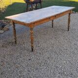 Farmhouse table dating from the end of the 19th century
