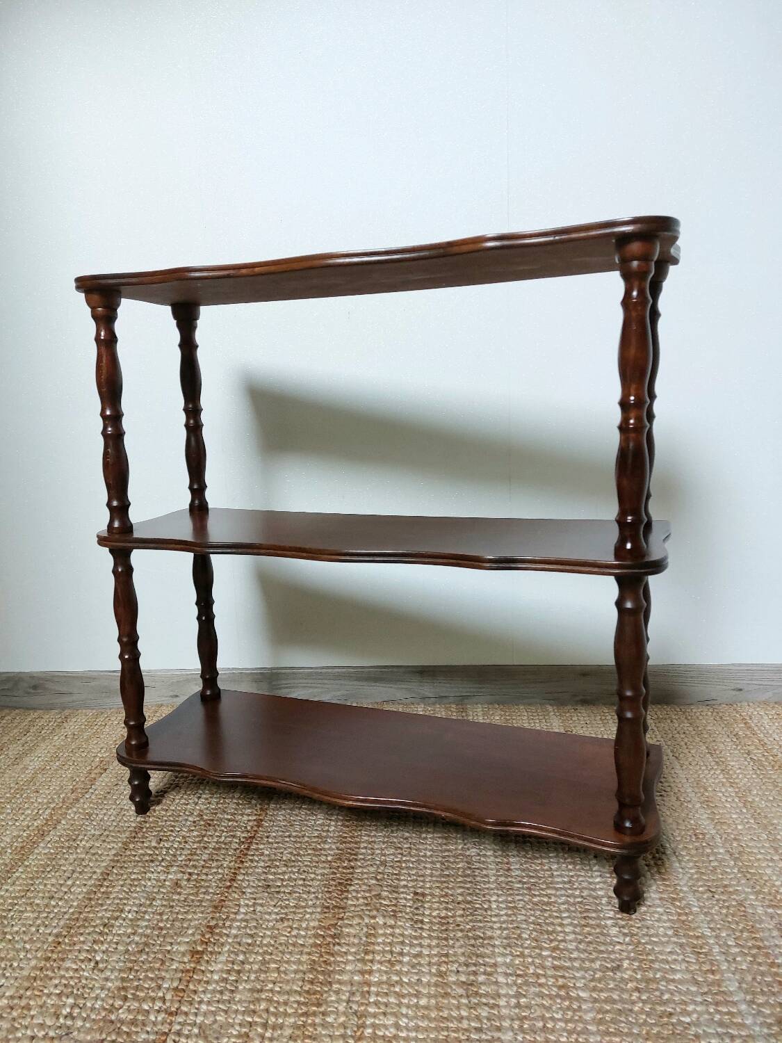 Étagère bois bobines vintage