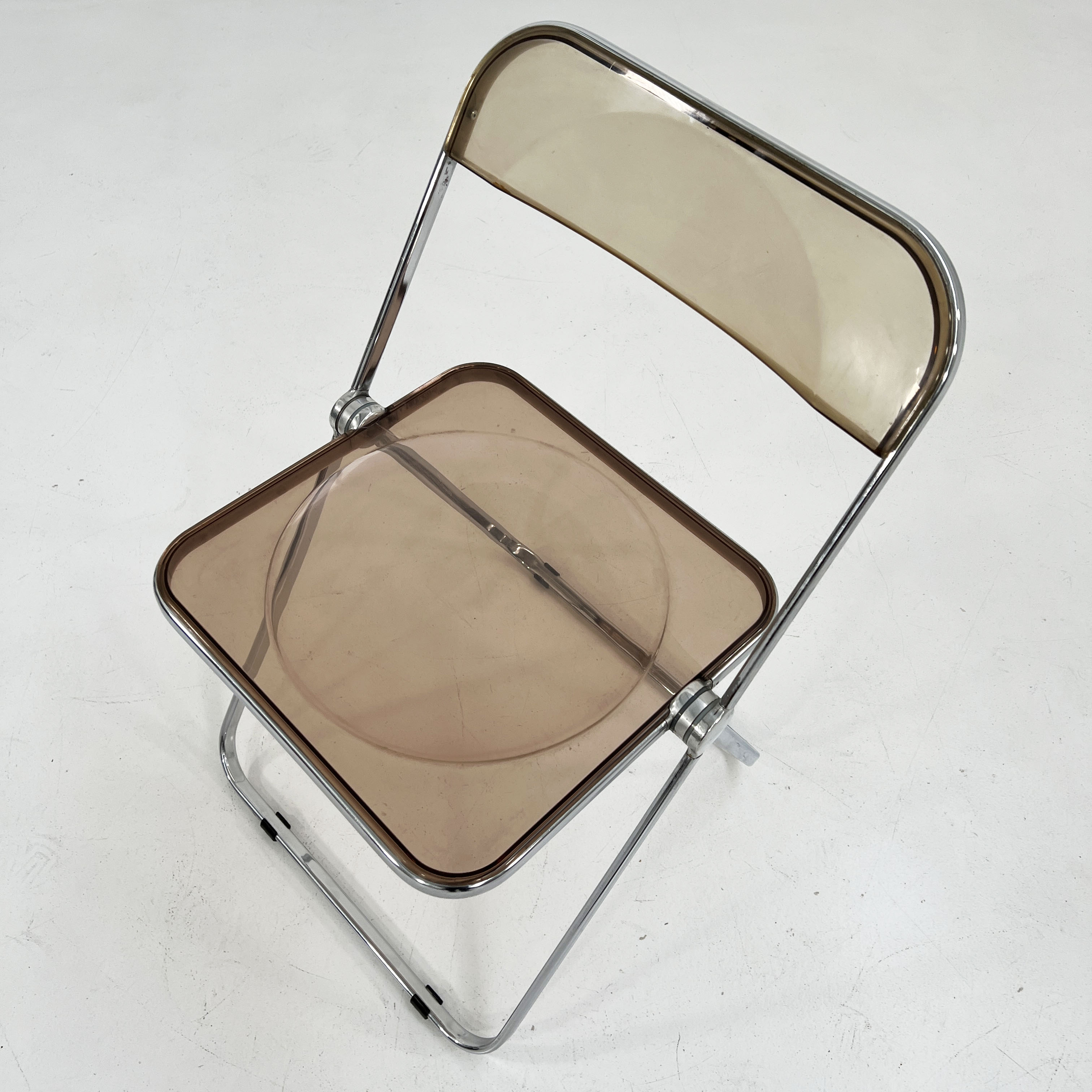 Chaise Plia fumée par Giancarlo Piretti pour Castelli, 1960