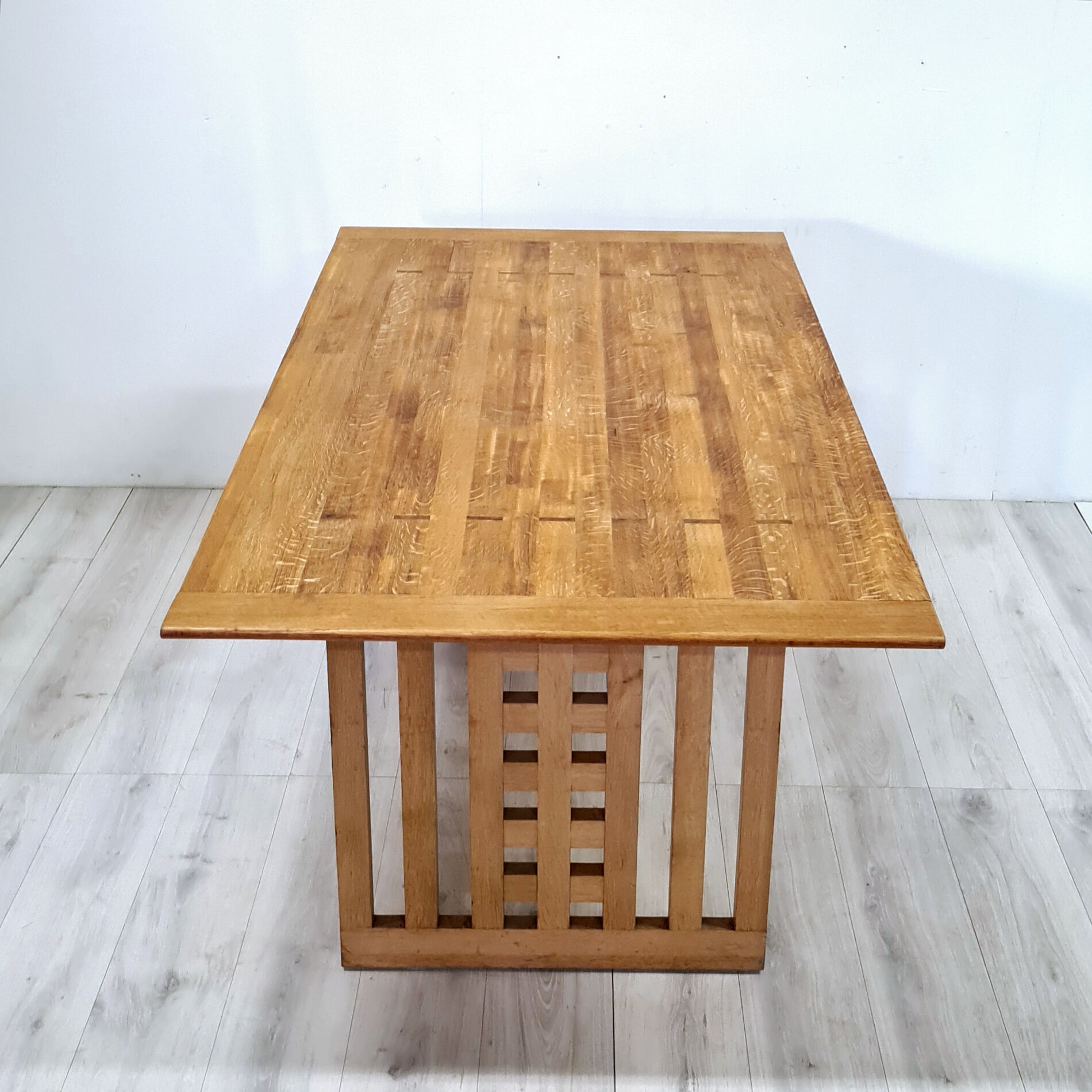 Table à manger de style art deco Frank Loyd Wright années 1980