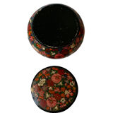 Old large lacquered box vintage flowers