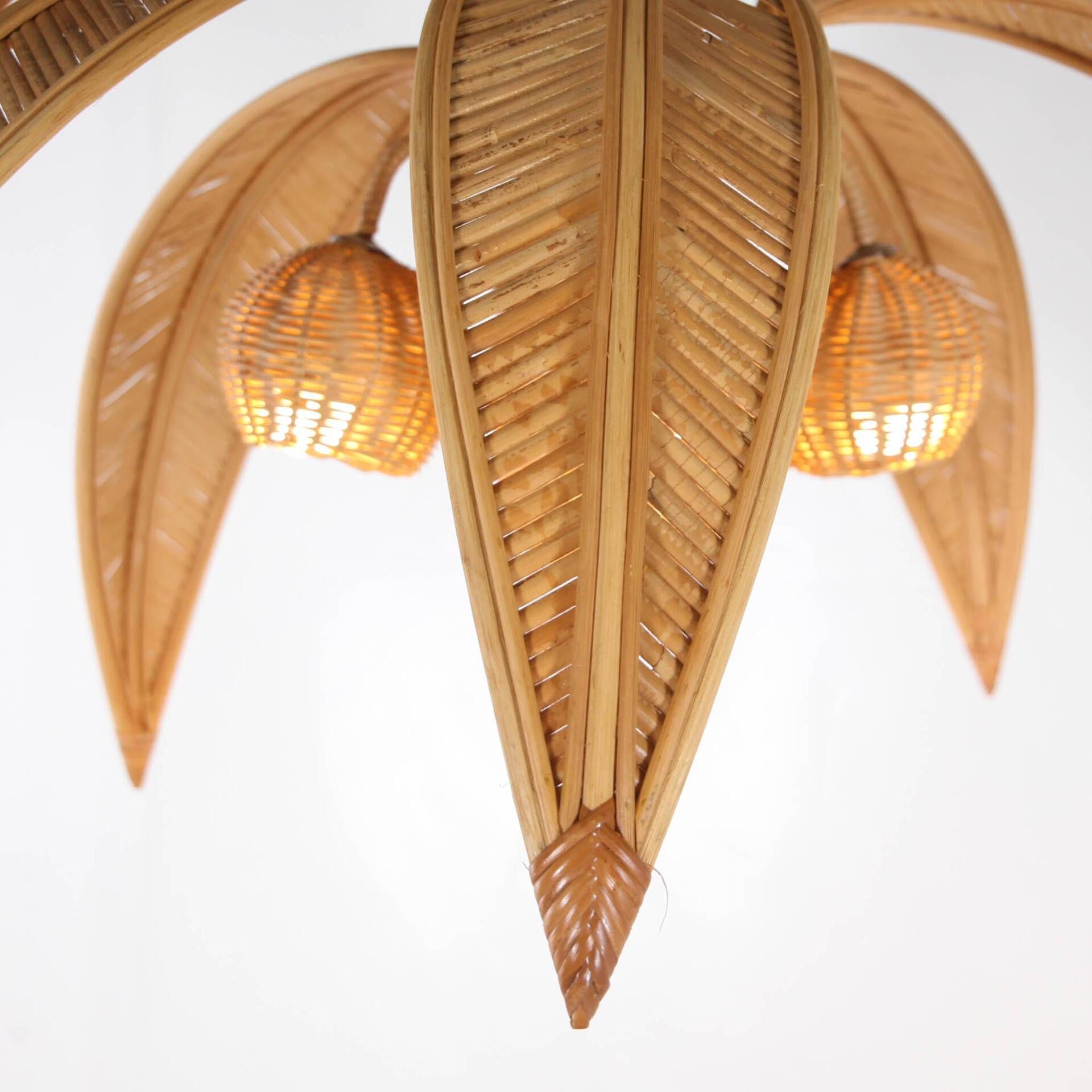 Lustre « cocotier/palmier » en rotin