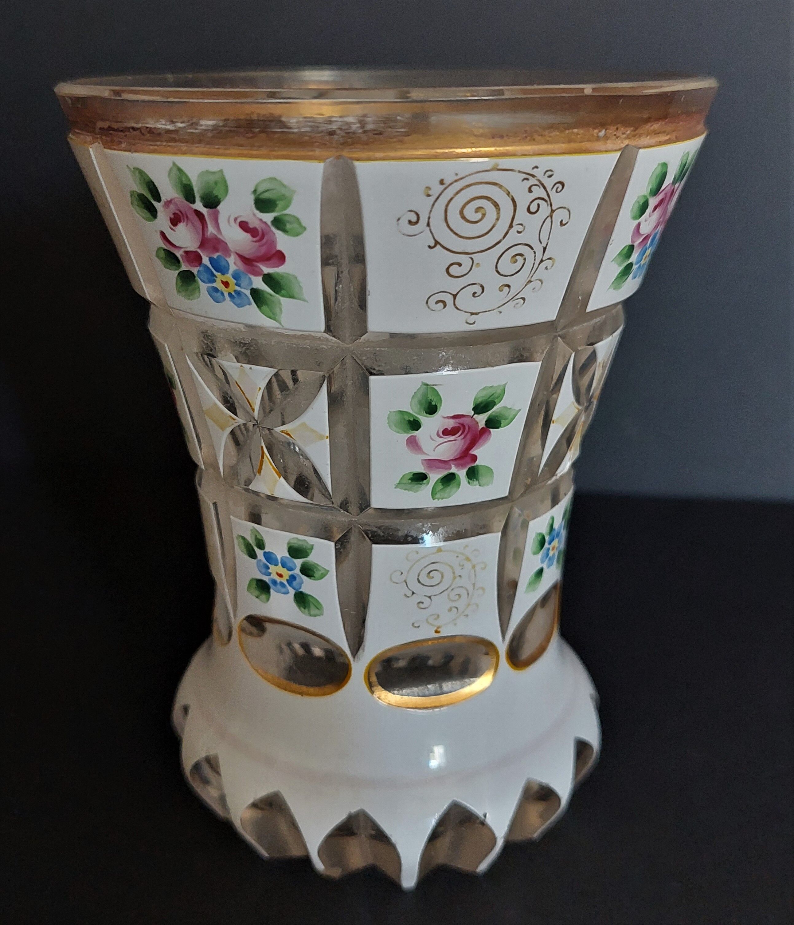 Vase with violets double cut glass nineteenth