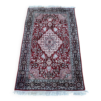 Tapis persan ancien