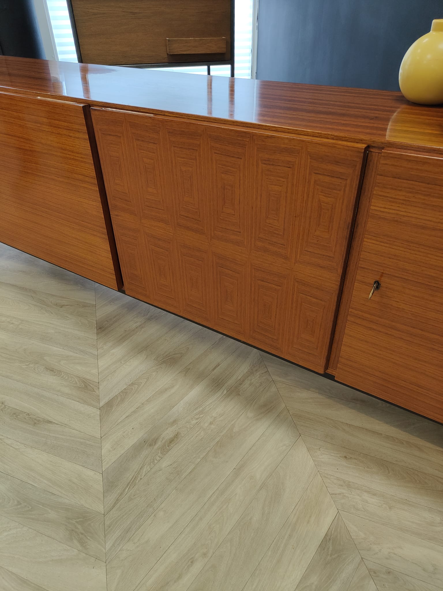 Enfilade Mid Century