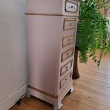 Chiffonier