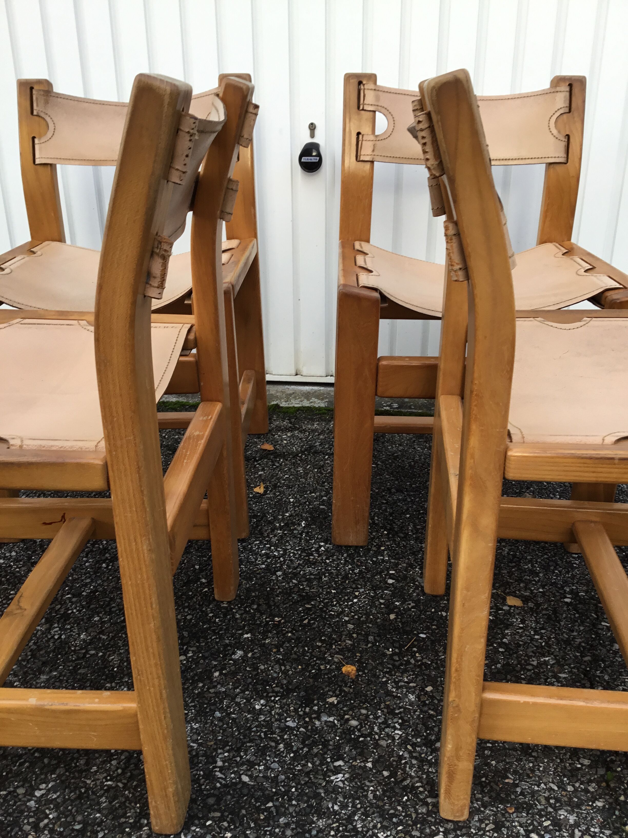 Maison Regain chairs
