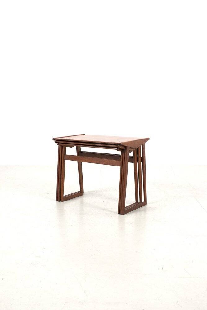Tables gigognes en teck, ensemble de 3