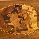 Grande commode Louis XVI 3 tiroirs décor marqueté scène Antique fin XVIIIe