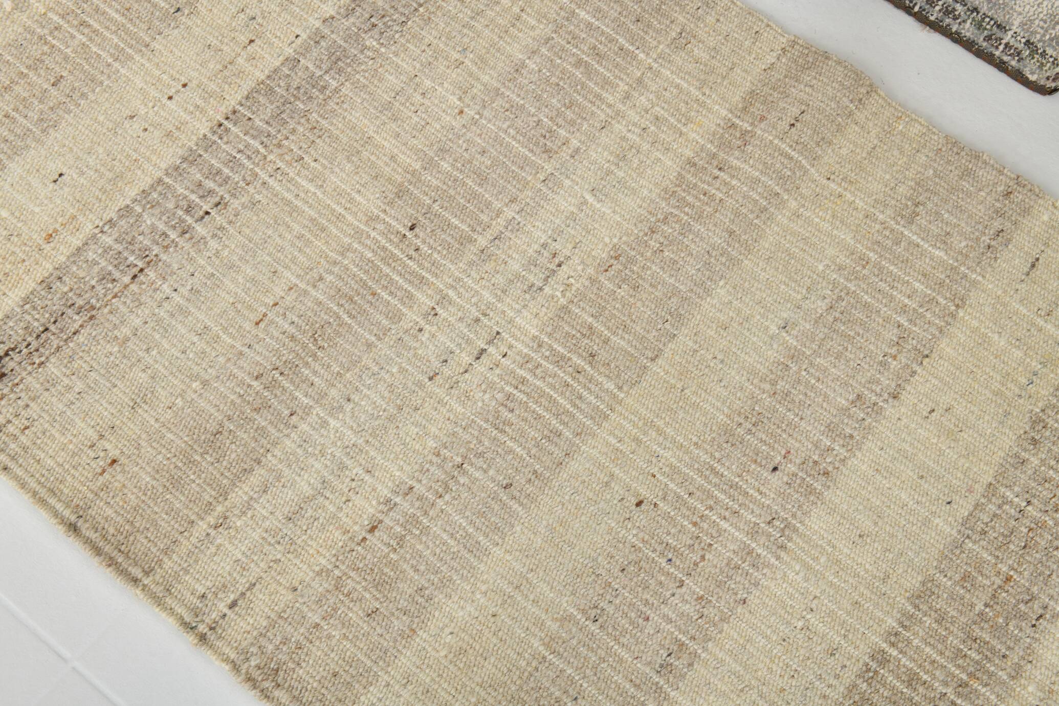 Tapis kilim de couloir en jute beige et marron