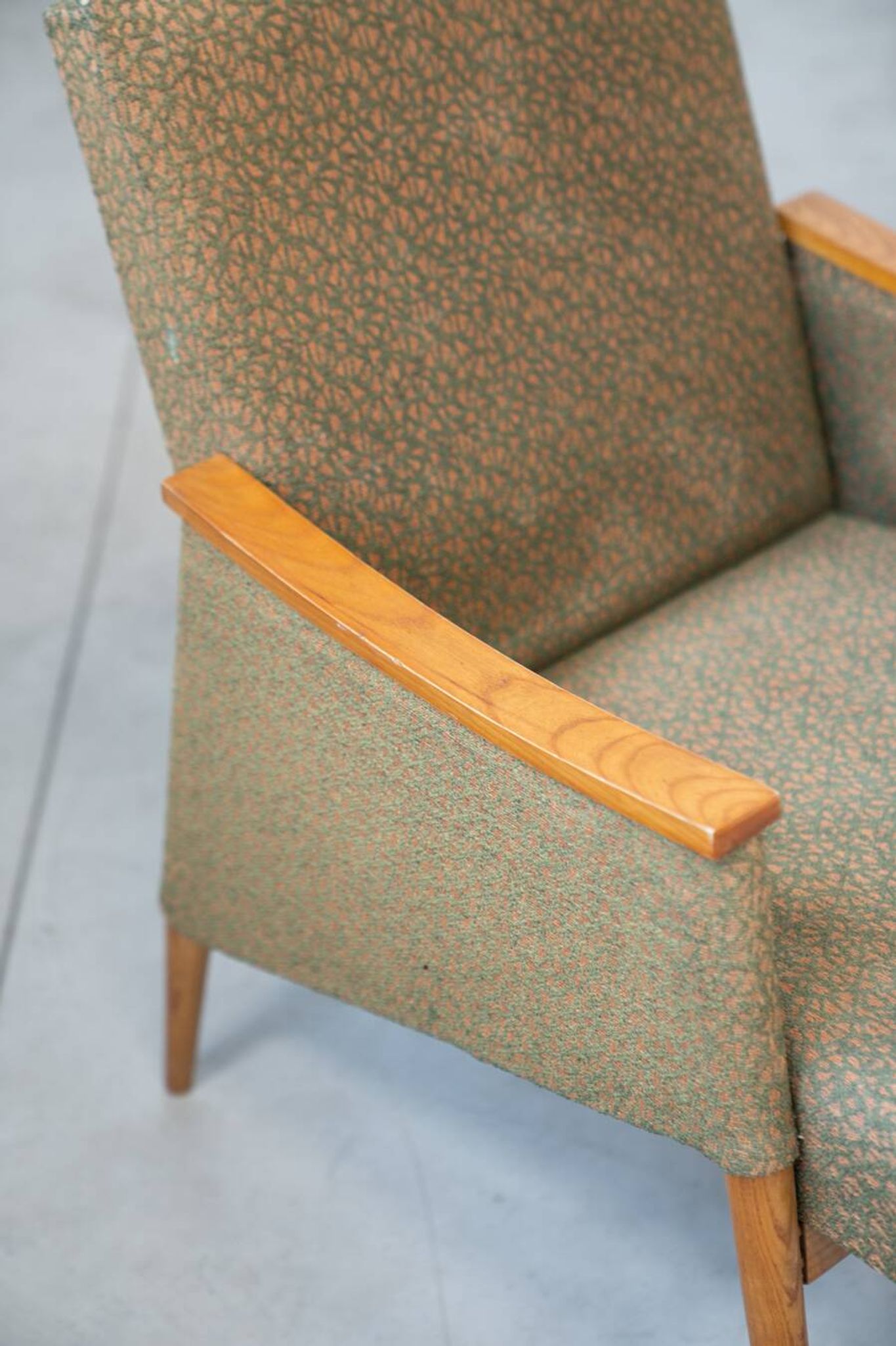 Pair of vintage armchairs in oak and embossed fabric, with old republished certificate of authenticity