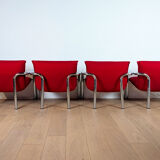 Paire de fauteuils italiens en métal chromé et tissu rouge, 1970