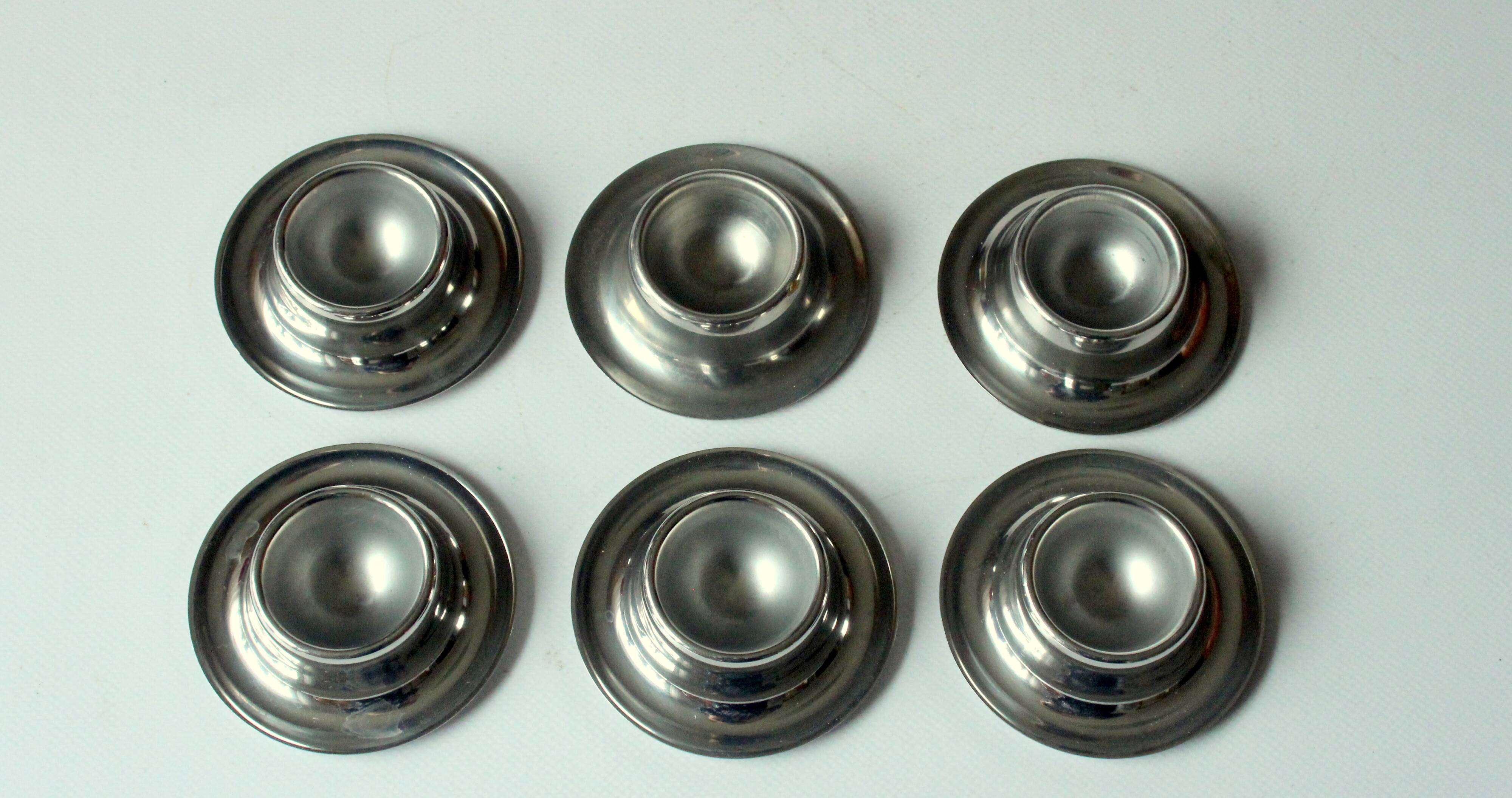 Stainless steel egg cups - set of 6 - Vintage