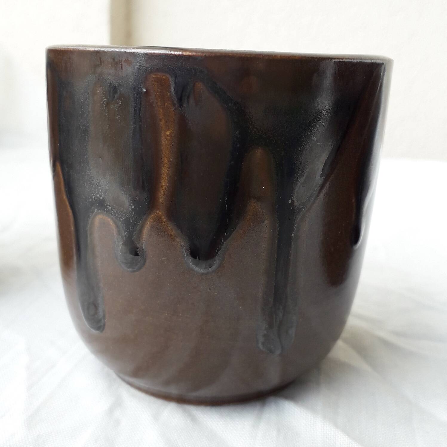 Breugnot stoneware cups