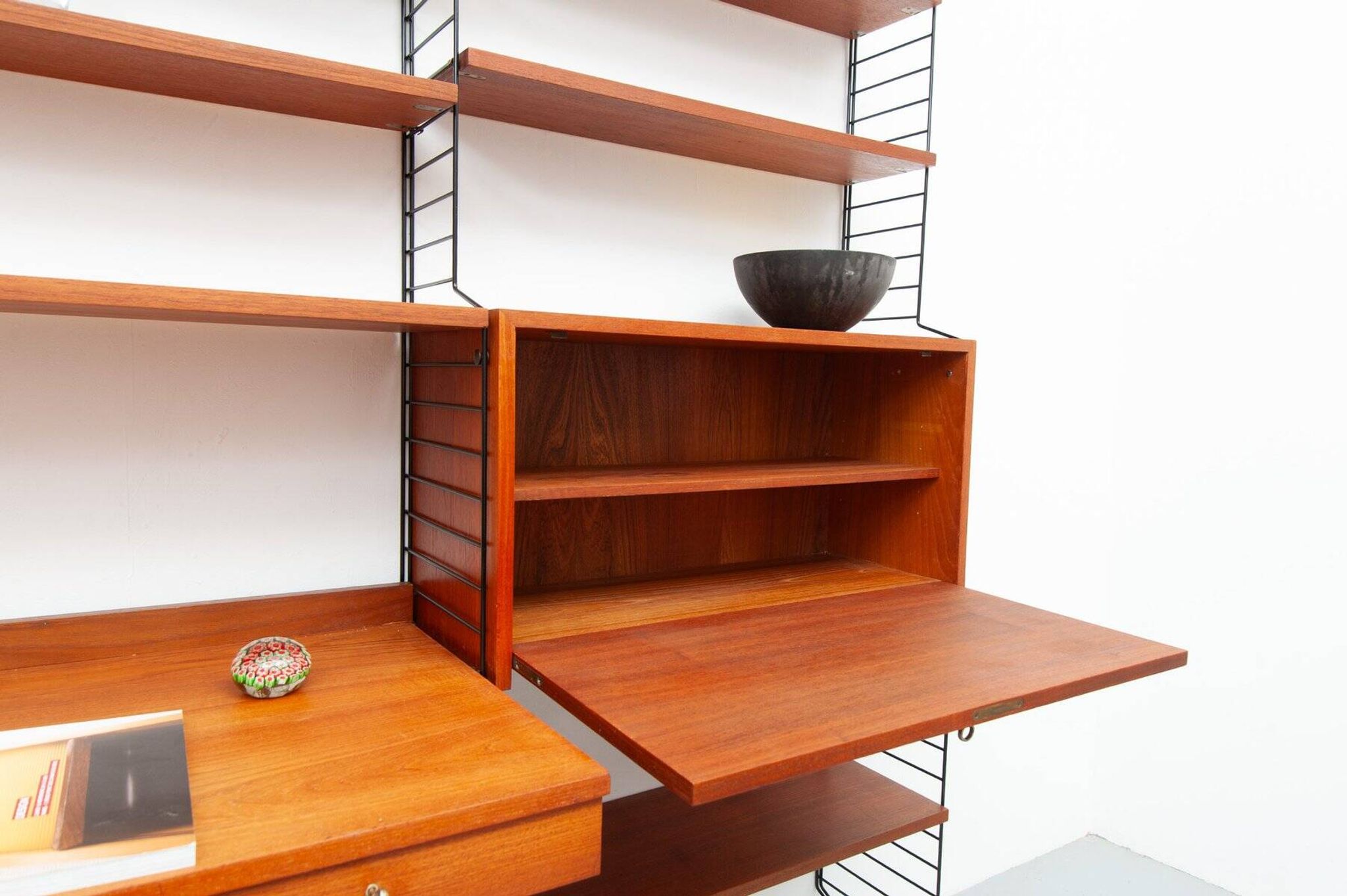 String wall shelf by Kajsa & Nisse Strinning, 1950s