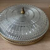 Plafonnier Lucien Gau laiton et verre moulé
