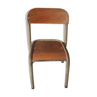 Chaise d'écolier