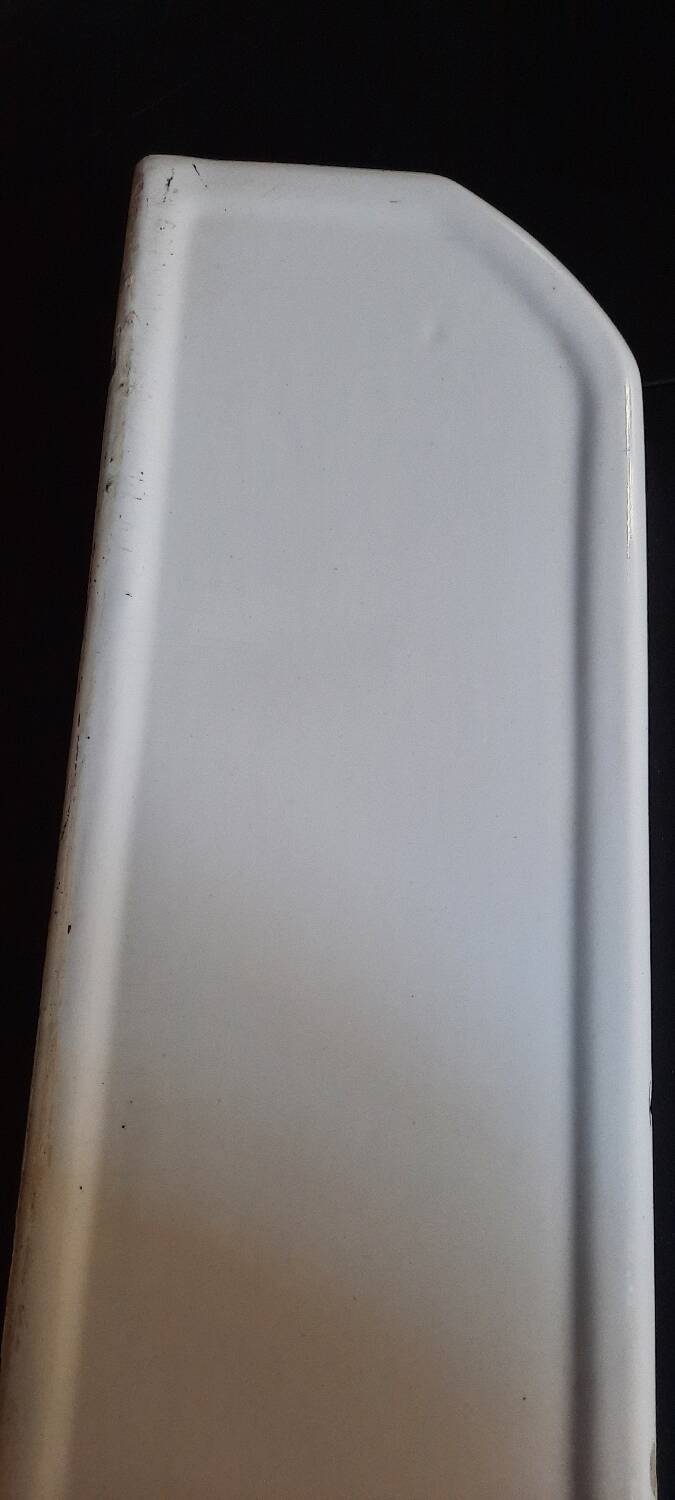 Porcelain bathroom shelf