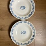 Pair of plates