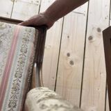 Paire de fauteuils à la reine de style Louis XVI