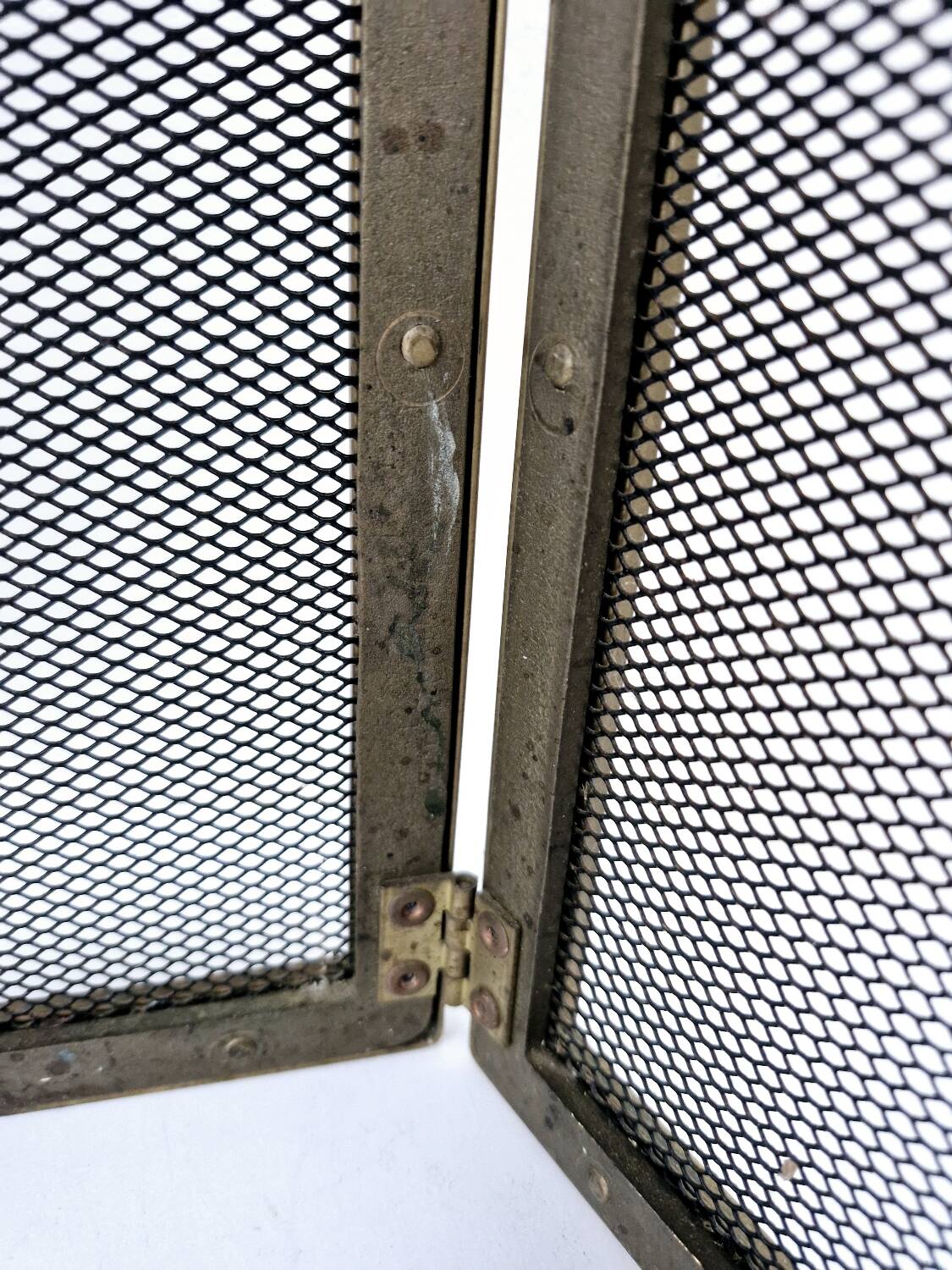 Antique brass fire screen 75x38cm fireplace protection screen