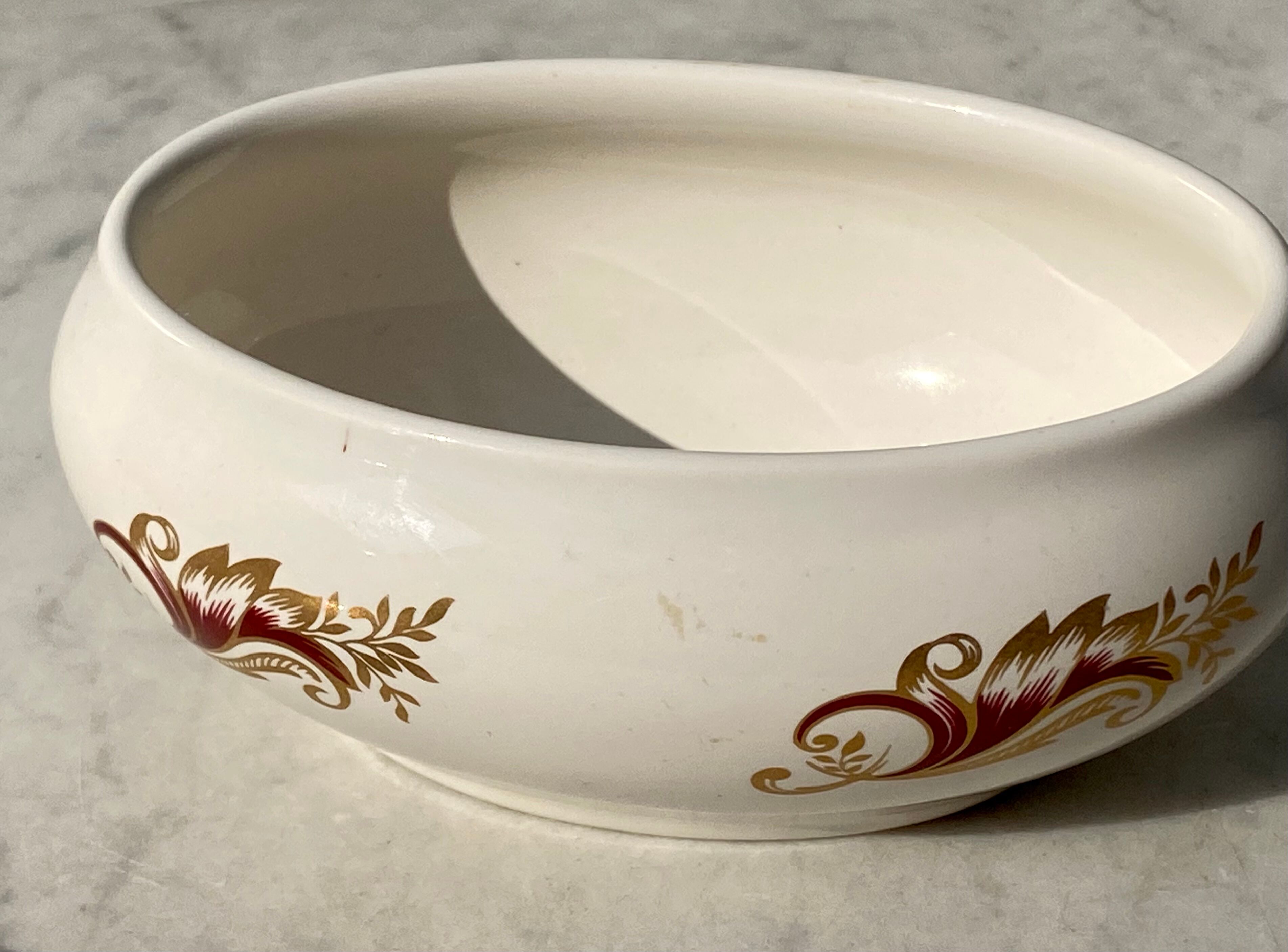 Porcelain box royal worcester collector queen elizabeth ii silver jubilee 1977