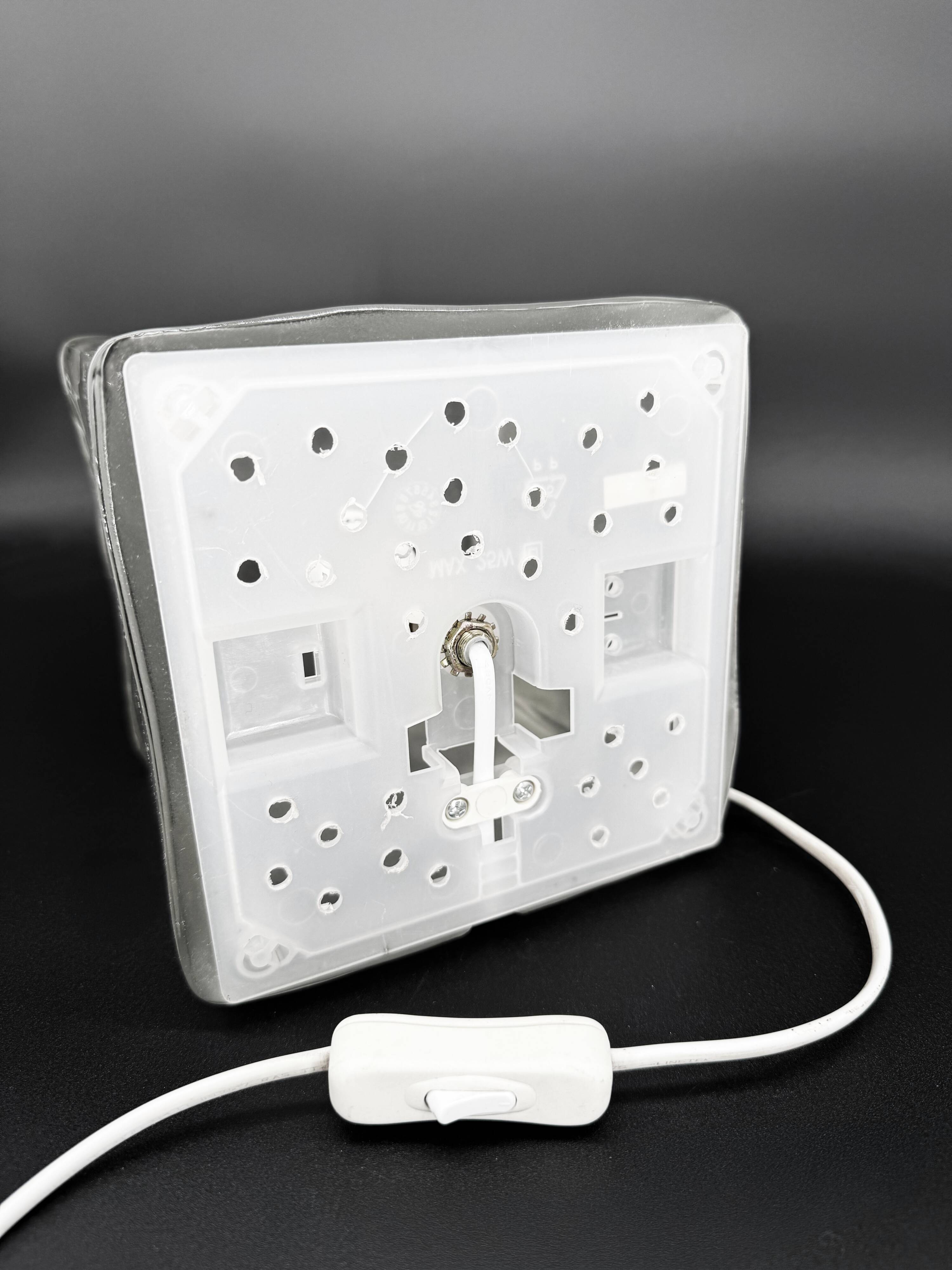 Ice cube lamp in solid glass — IKEA Iviken — 90s design