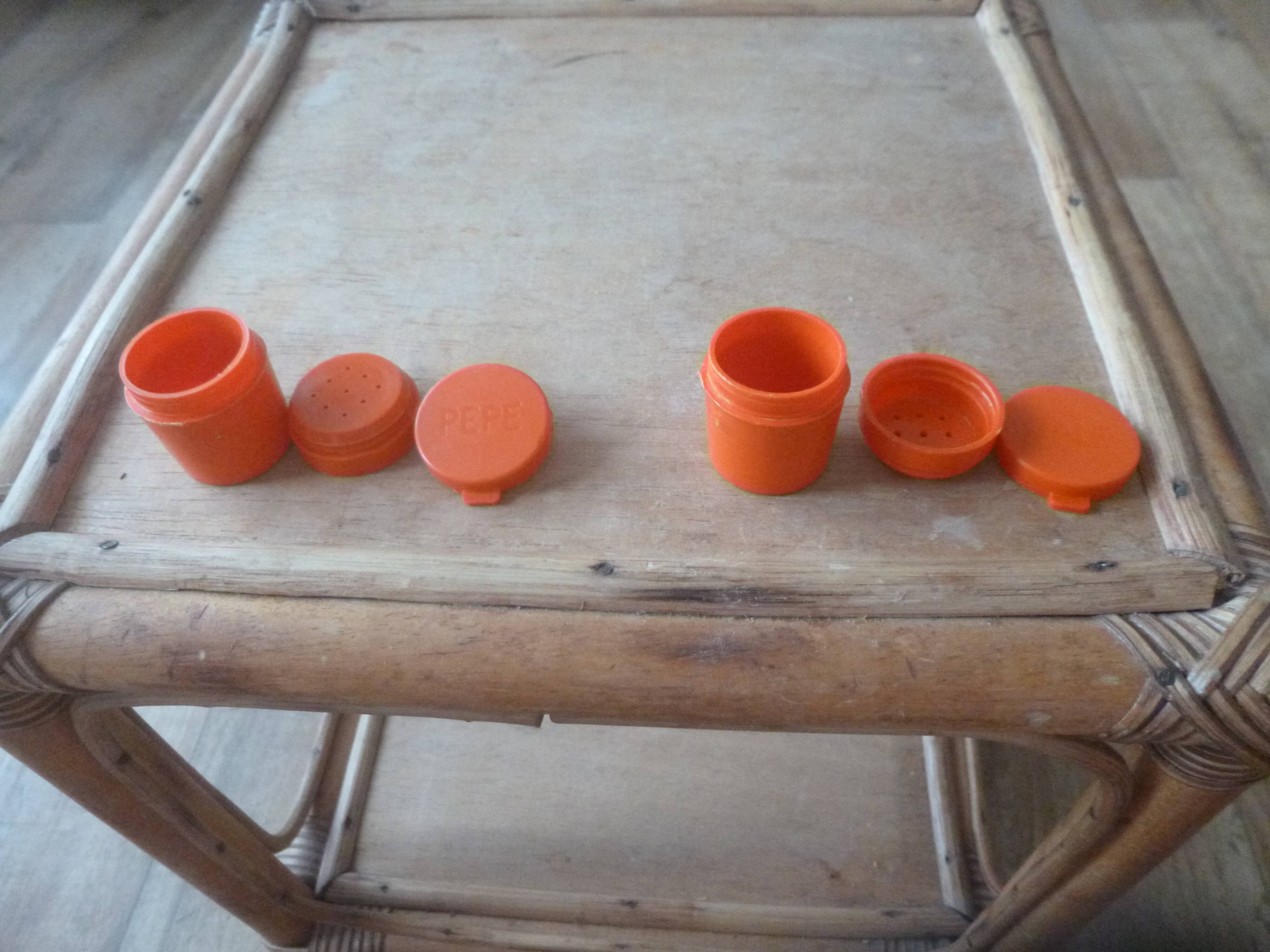 Ball picnic set from the 70s