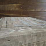 Pouf en bois