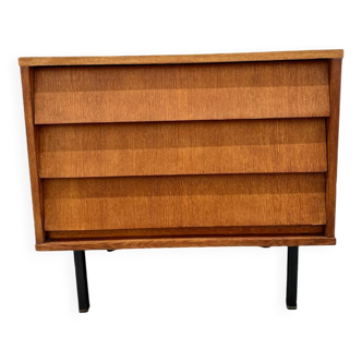 Commode moderniste tiroirs inclinés