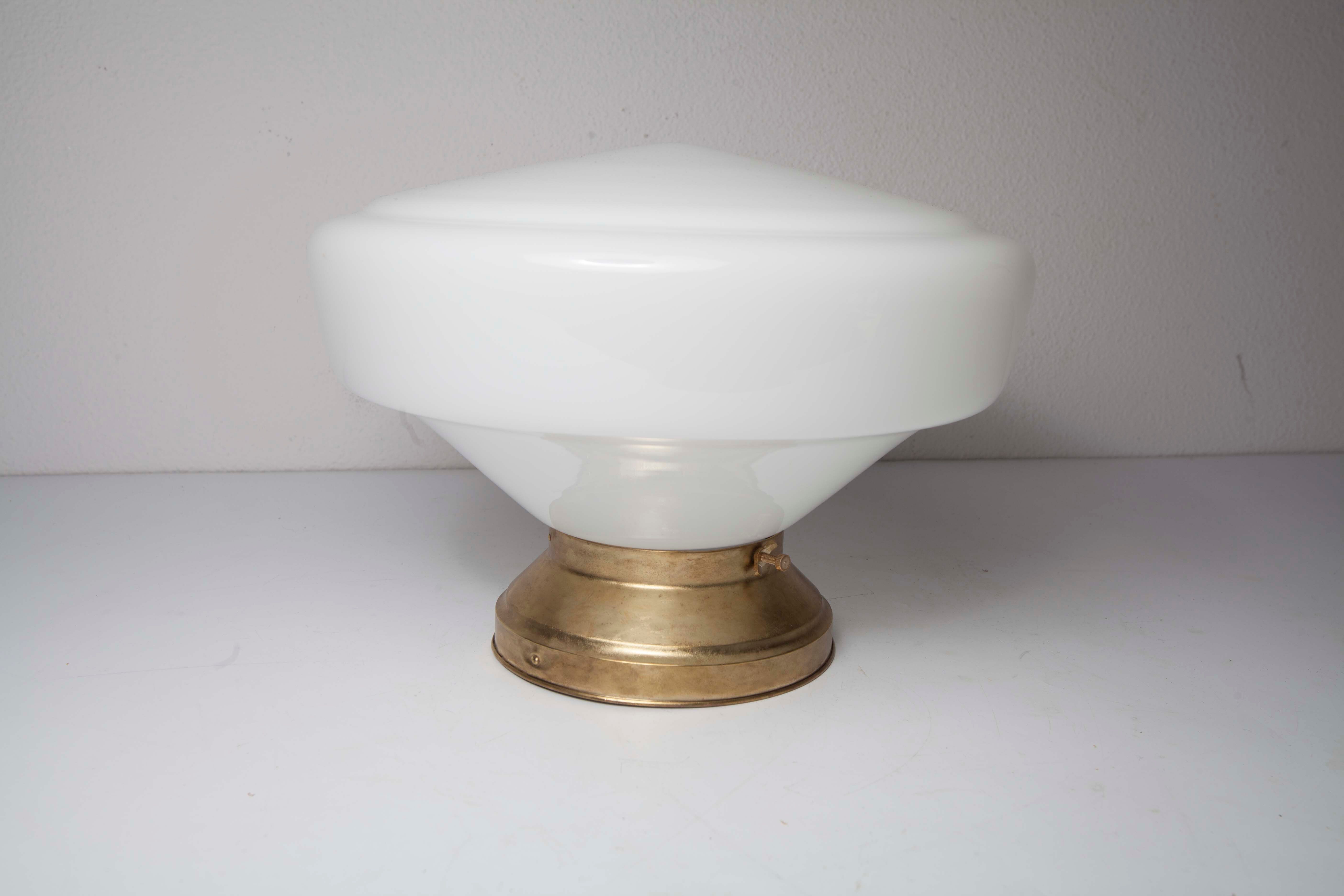 Globe opaline and brass plafon d30cm