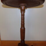 Table 3 wooden feet