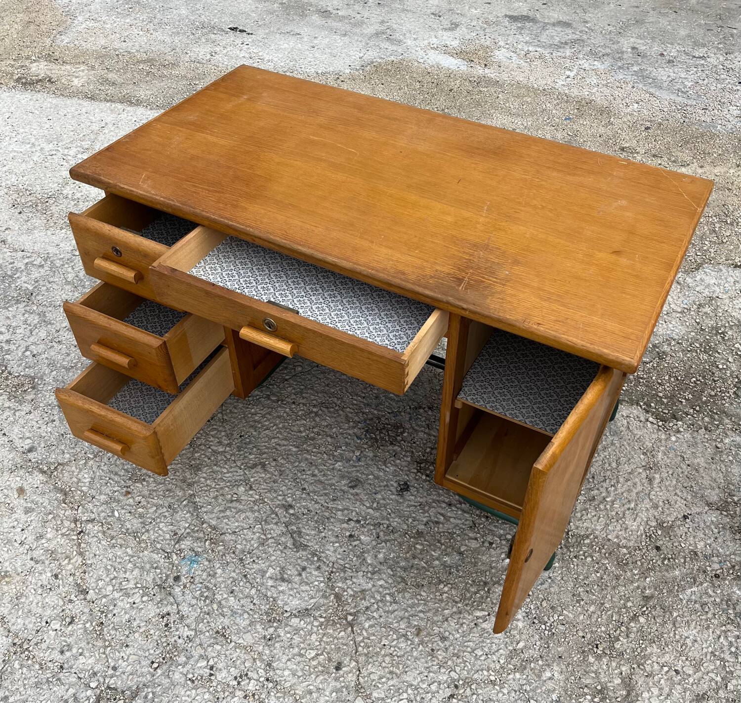 Administration office 1960