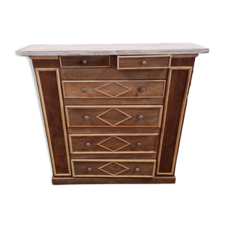 Commode
