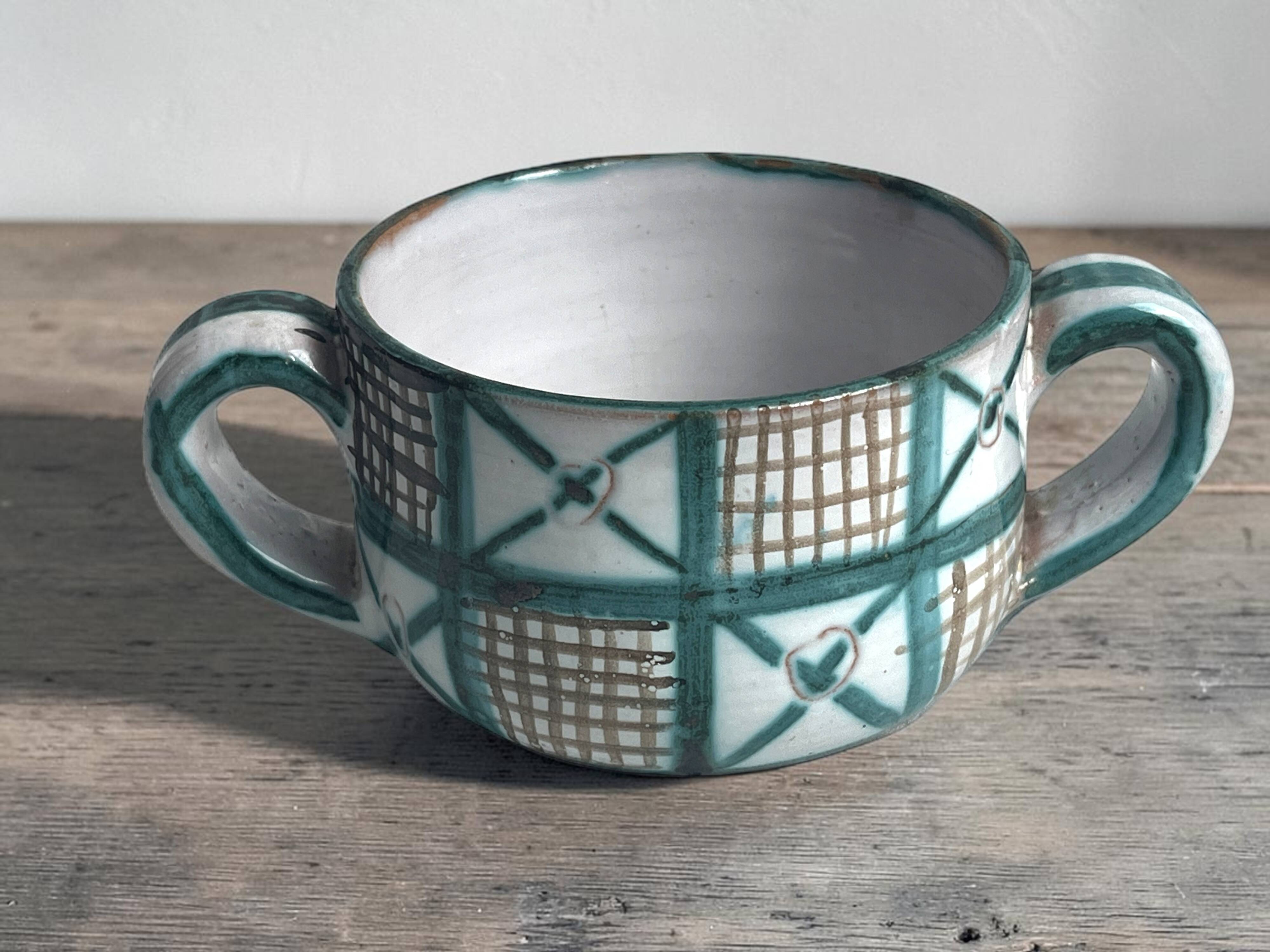 Robert Picault, bowl with two handles, polychrome earthenware, 20th century.