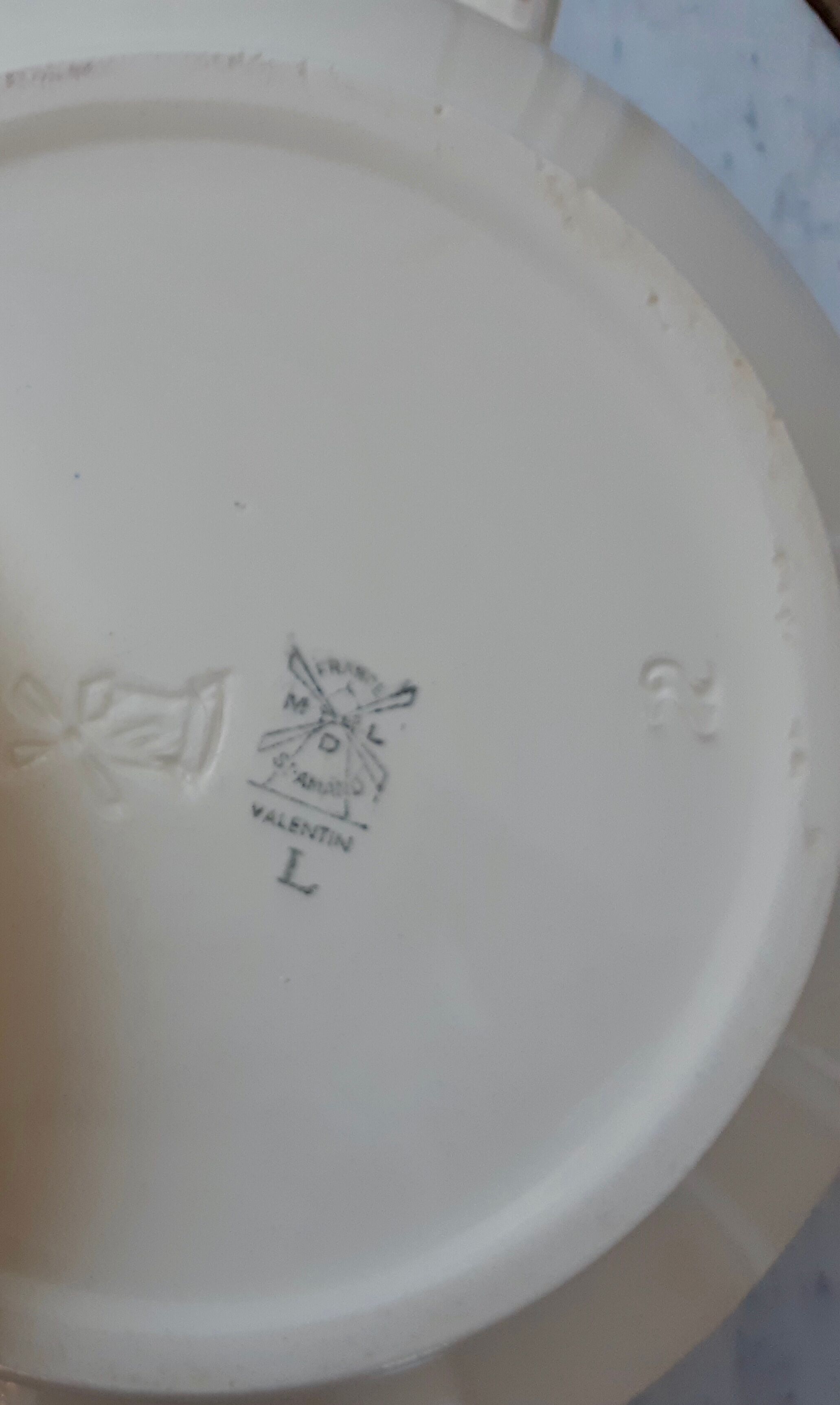 Salad bowl Saint-Amand model Valentin