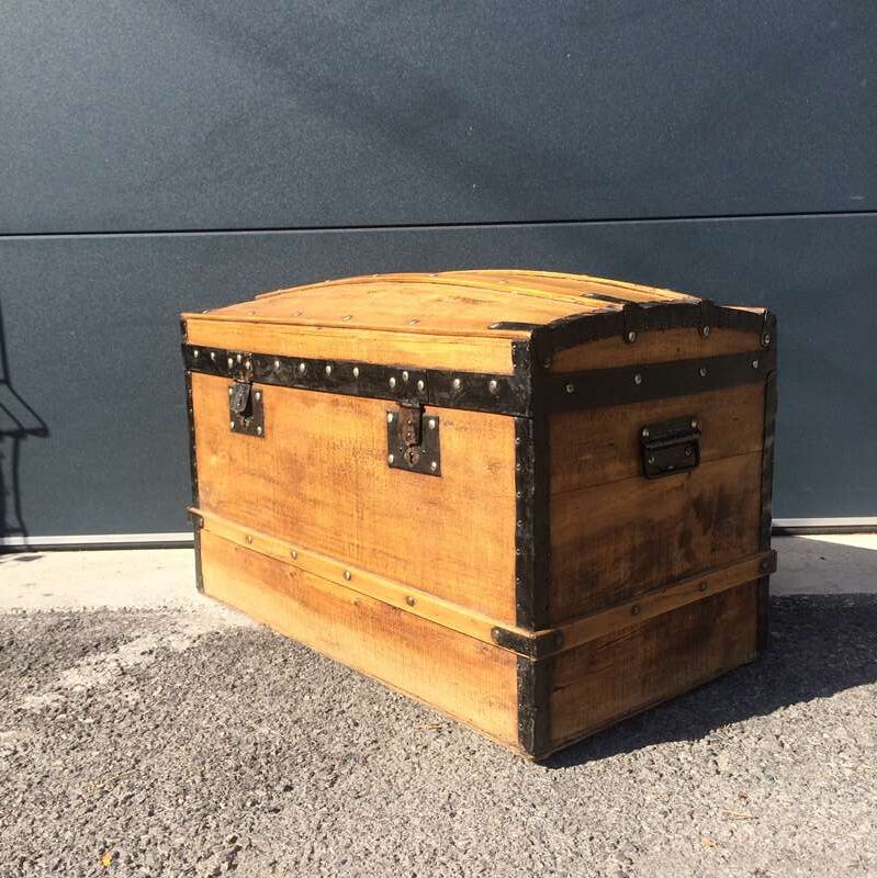 Wooden trunk