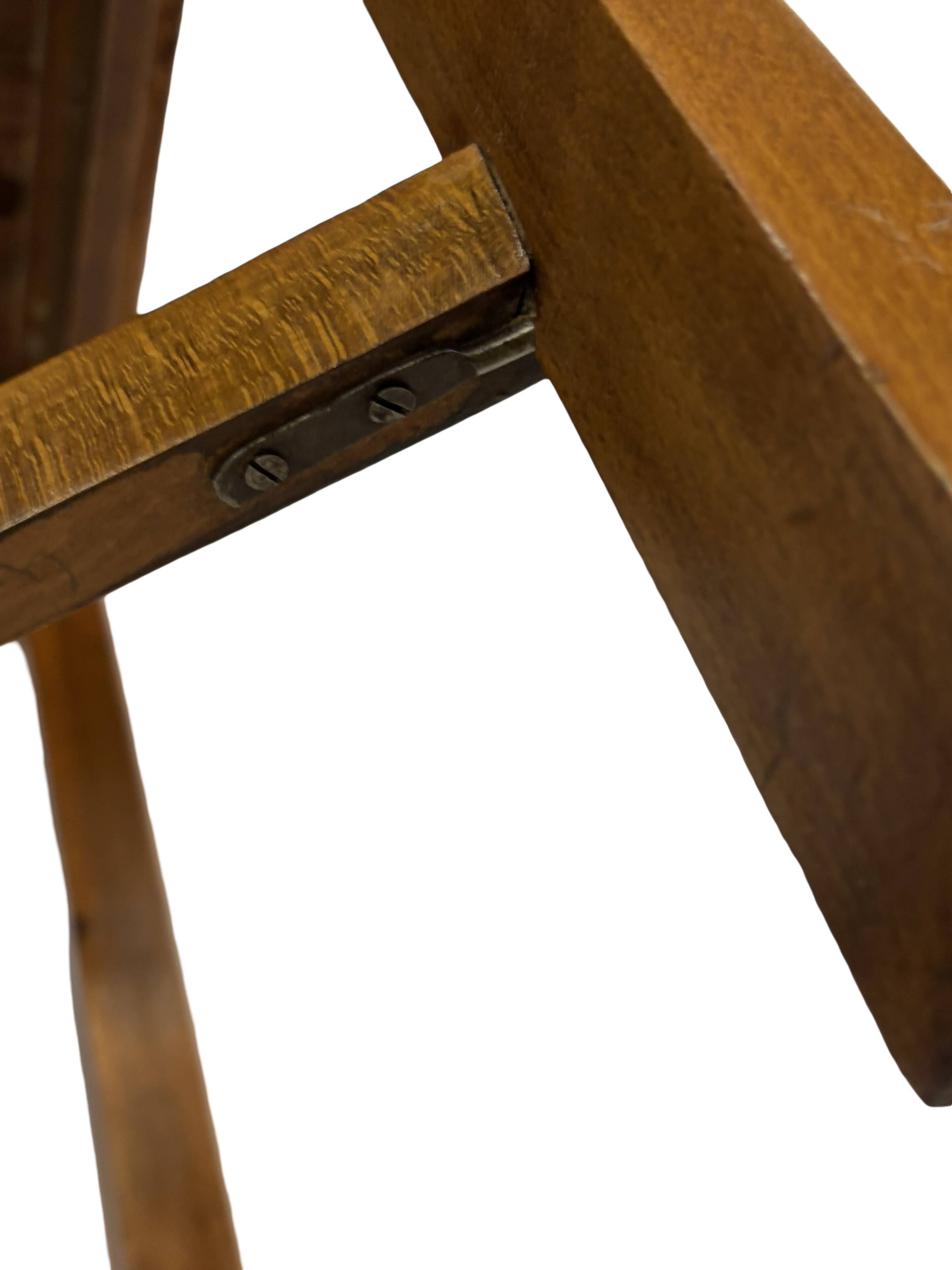 Art Deco side table walnut wood design 30's