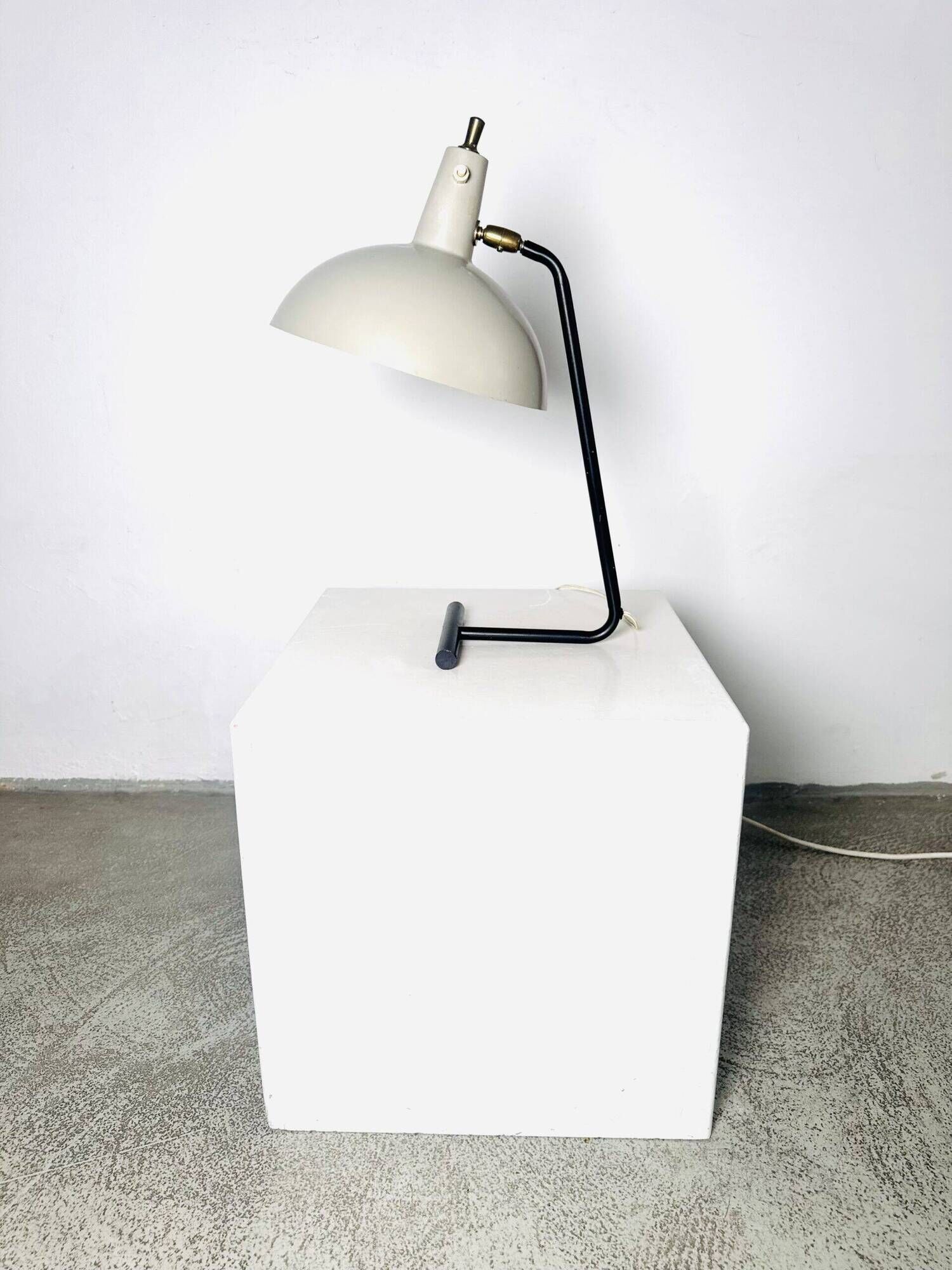 Model 601 'The Director' Table Lamp By Anvia Nederland, The Netherlands 1950S
