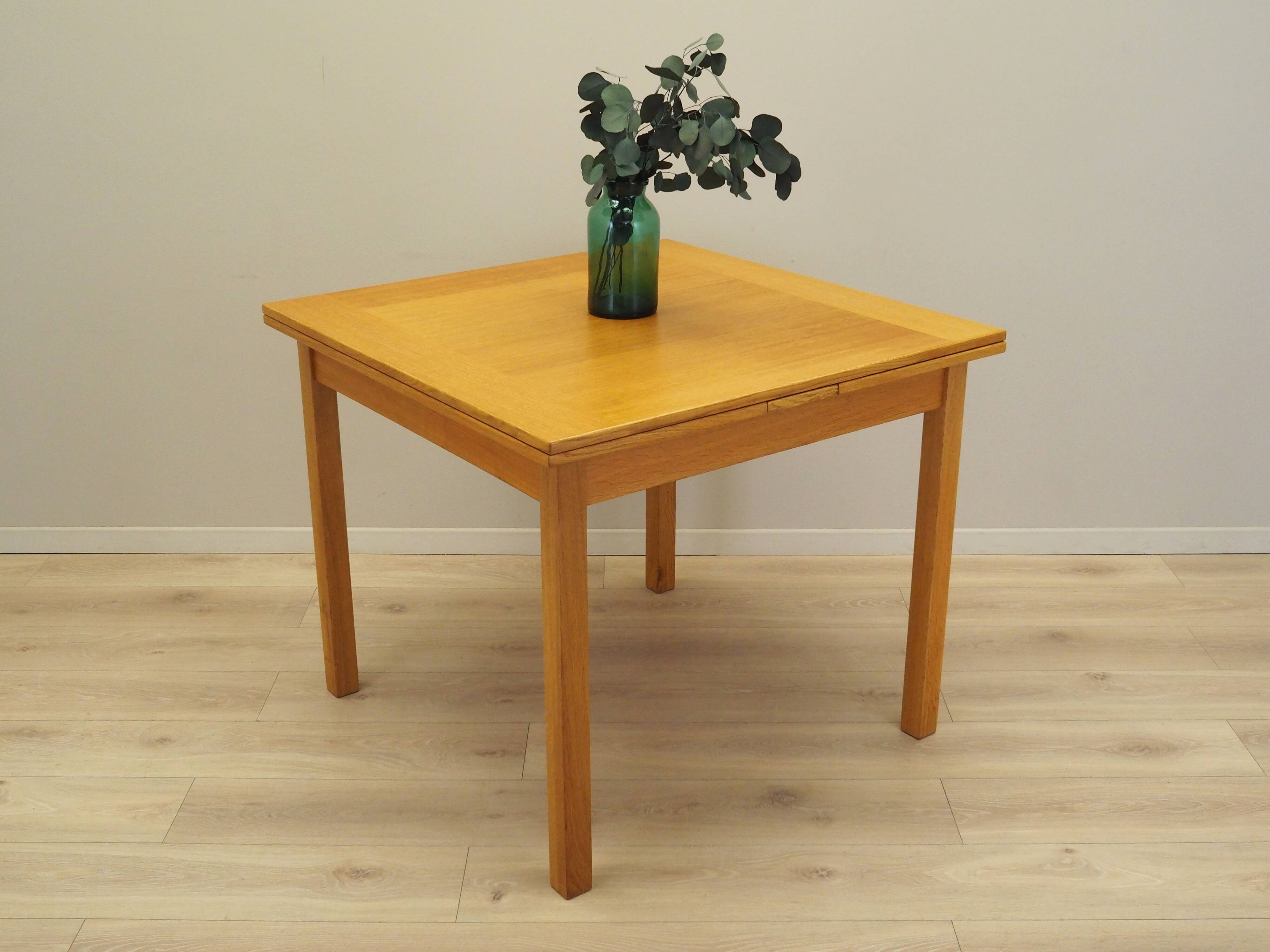 Oak table, Danish design, 1960s, production: Denmark