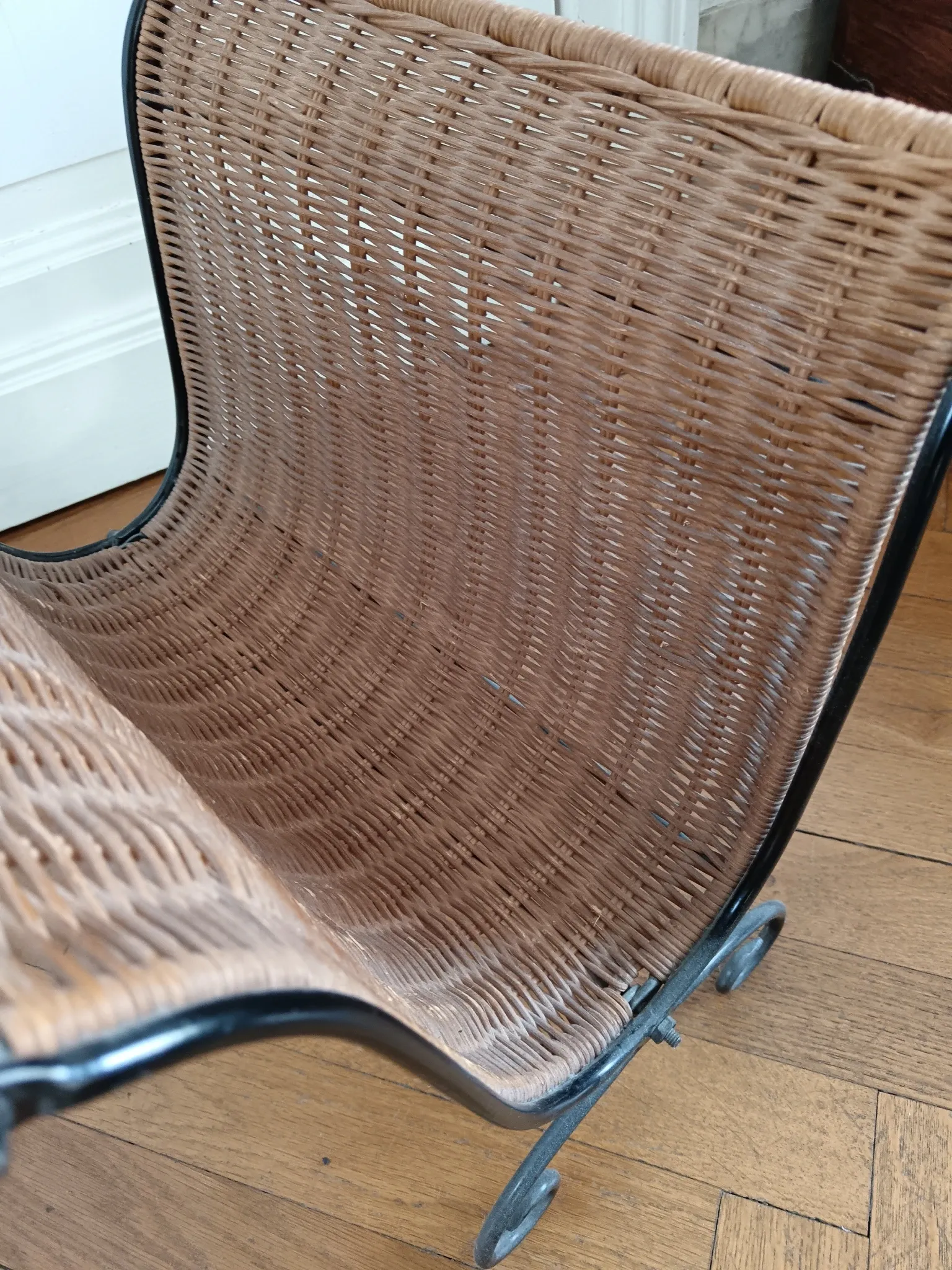 Rattan and metal magazine rack