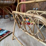 Magazine holder