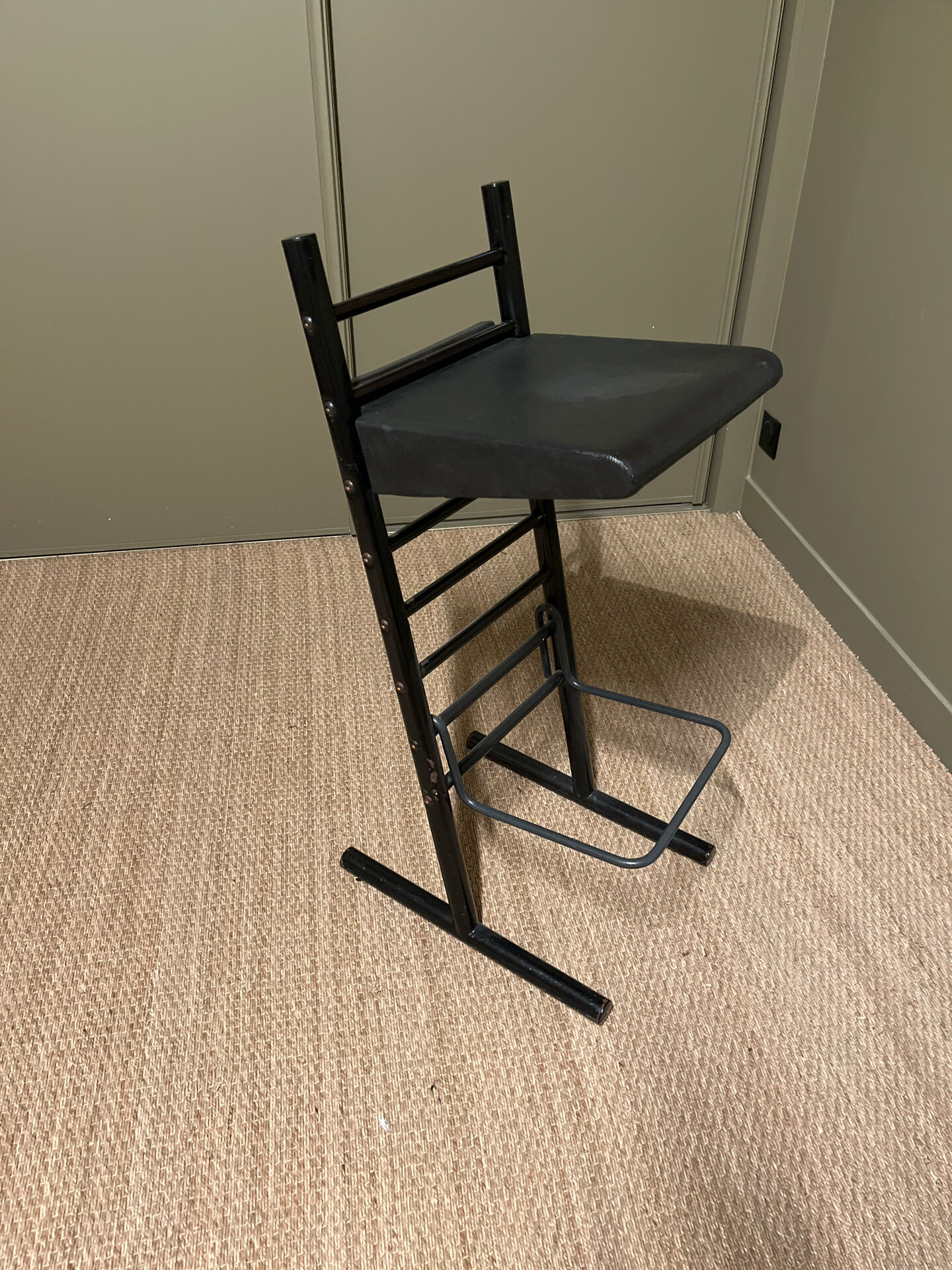 1980s architect's chair