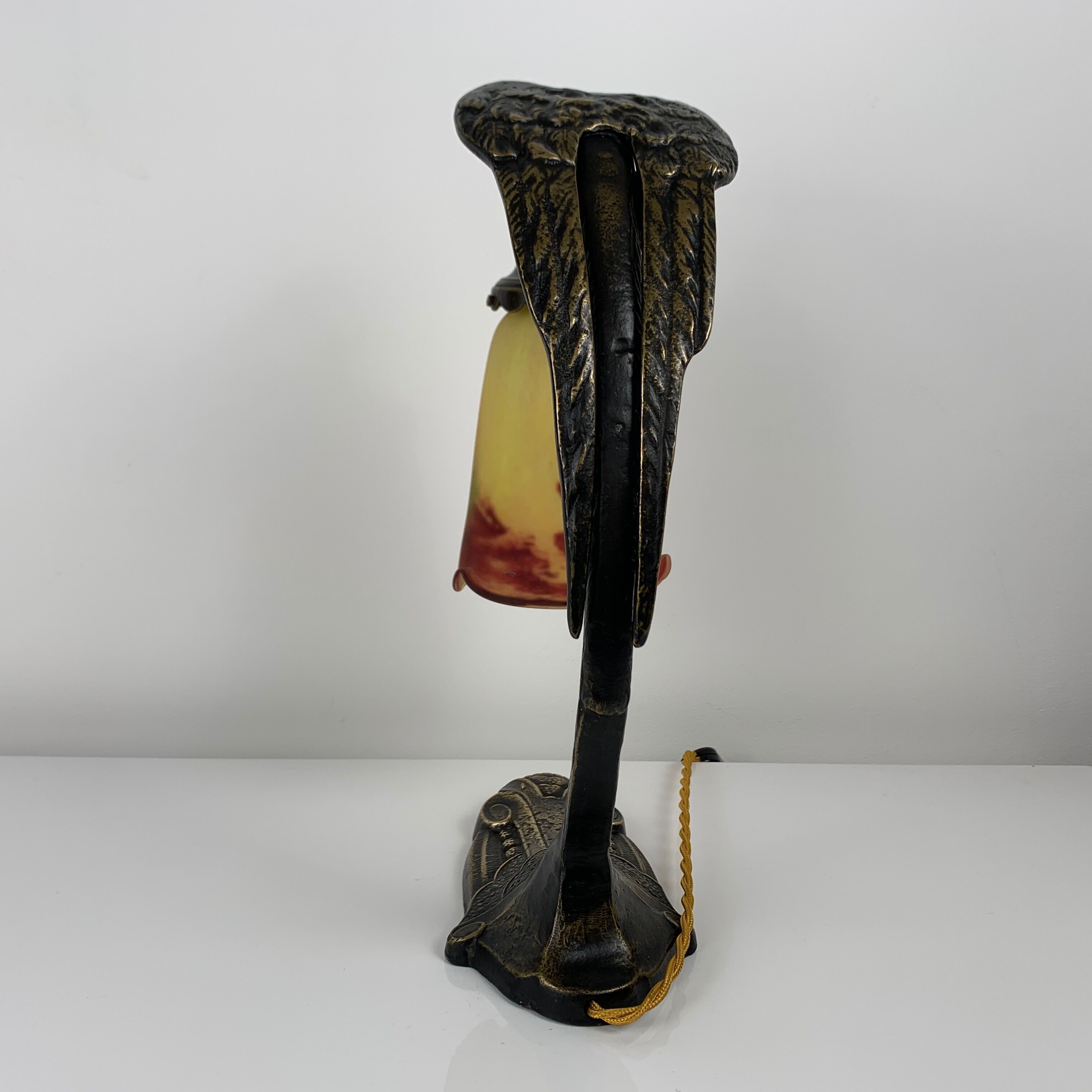 Bronze eagle lamp patinated and Art Nouveau style glass pate