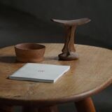 Mid-20th century Danish coffee table / side table in oak, Otto Færge, 1940s.