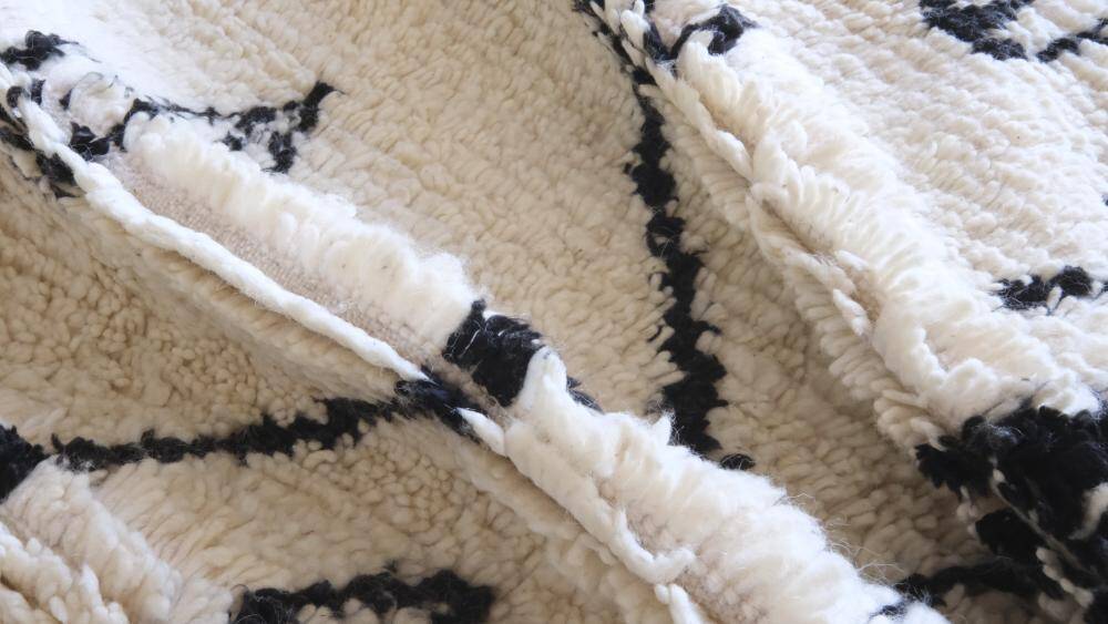 Azilal Berber Rug - 353 x 246 cm