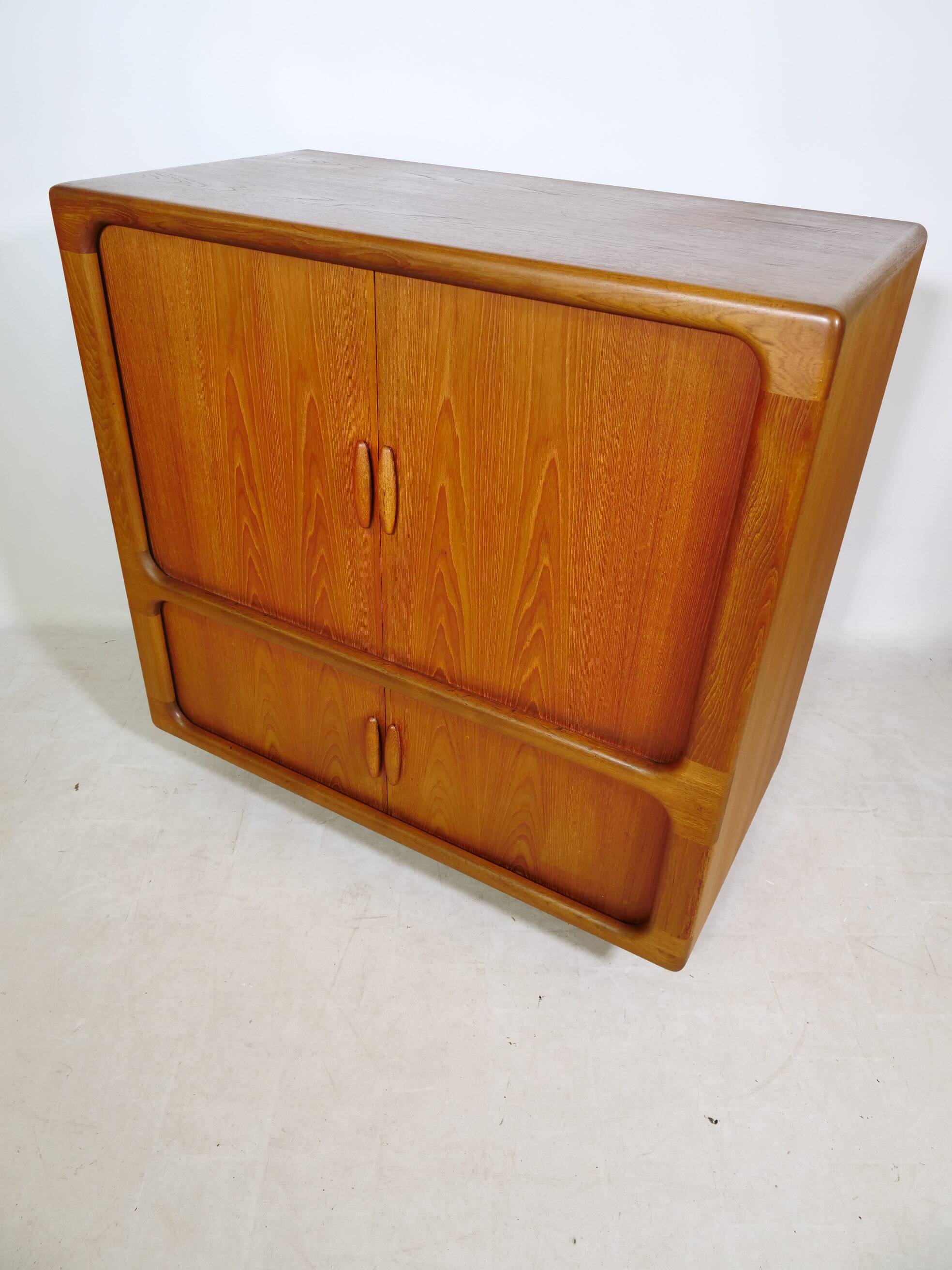 HiFi Highboard with Sliding Doors Sideboard Teak by Dyrlund, 1960s