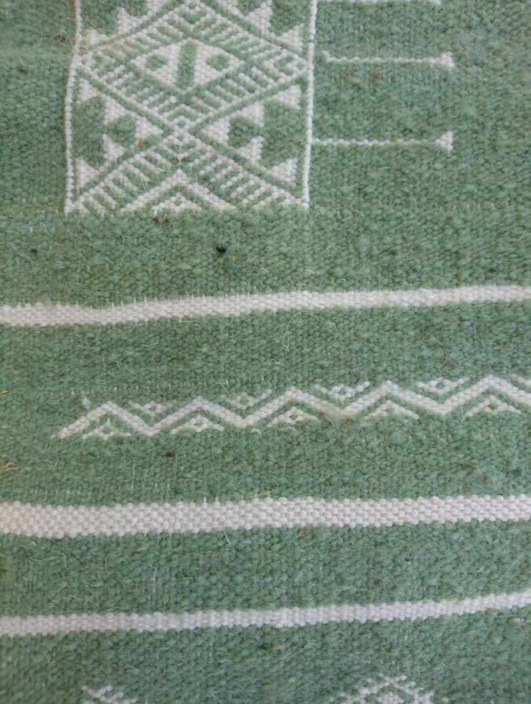 Green Berber Kilim in pure wool 110x63cm